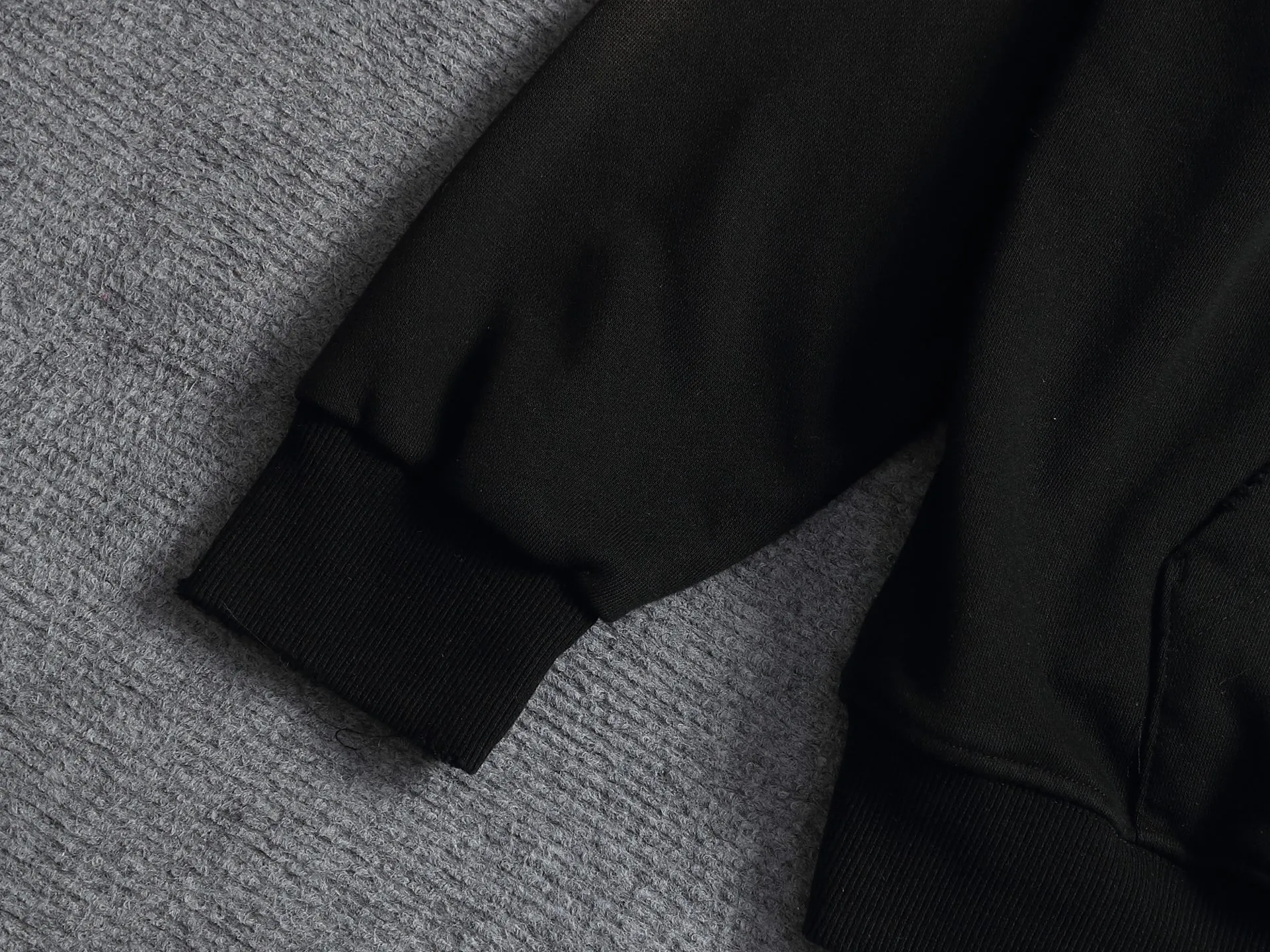 𝗖𝗵𝗿𝗼𝗺𝗲 𝗛𝗲𝗮𝗿𝘁𝘀/ 2026 New Arrival Original 👑 ！ ！ ！ 👍 ✂️Quality , ！ 。 ： ➕100% 。Authentic ➕ ➕3D ➕ ： ！ ！ Authentic ！ Same Style ！ Black Dark Gray Light Gray Size：S-XL
